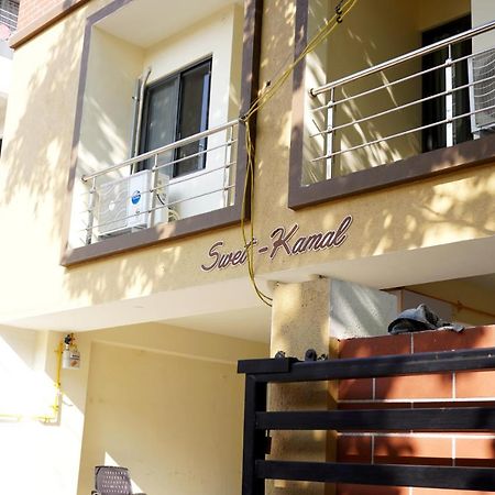 Hotel Nova Sk Rajkot Ngoại thất bức ảnh